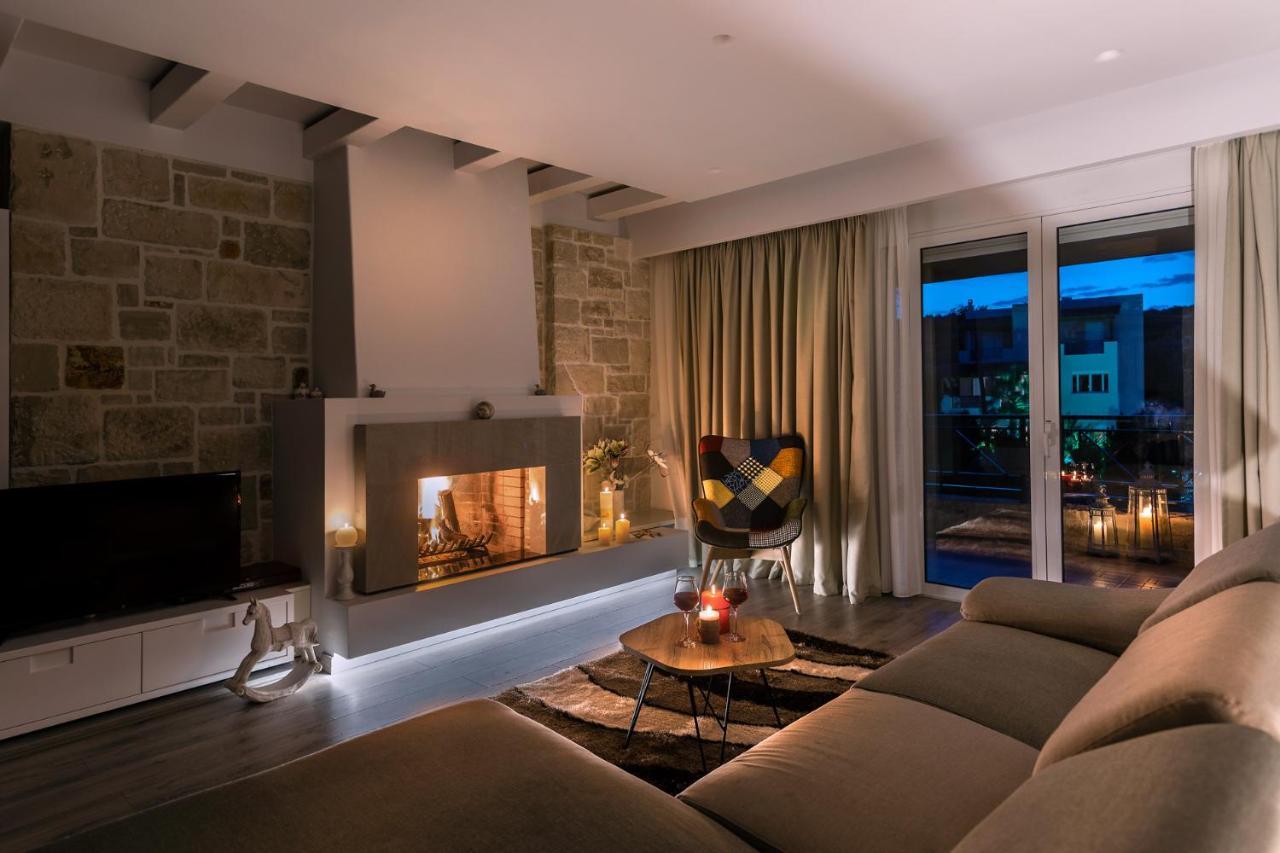 Mangie Villa Hersonissos  Exterior photo